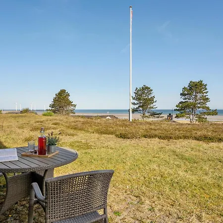 Cozy In With Kitchen Glesborg