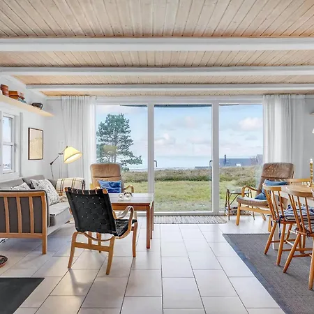 Cozy In With Kitchen Ferienhaus