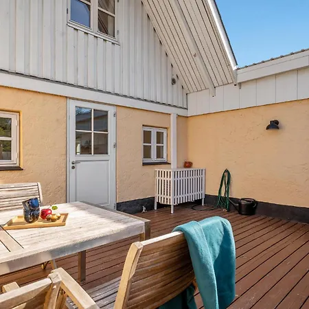 Cozy In With Kitchen Glesborg